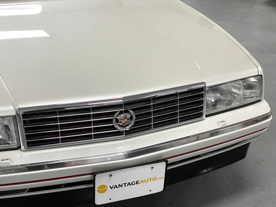 1991 Cadillac Allante - Image 23 of 31
