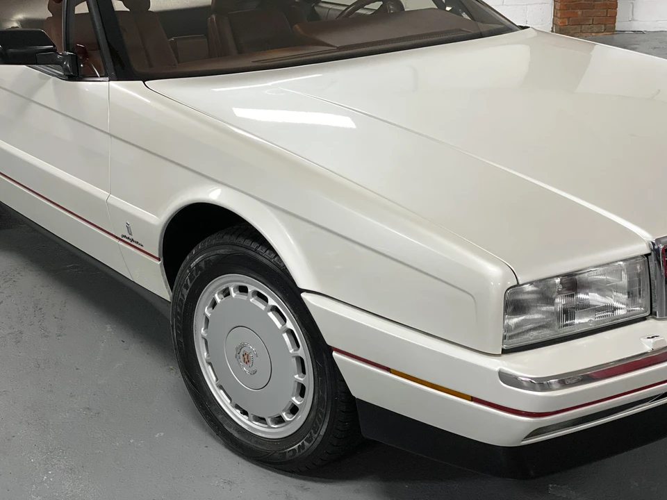 1991 Cadillac Allante - Image 17 of 31