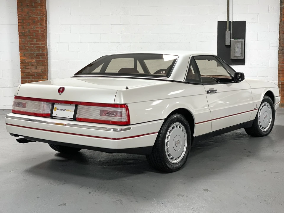 1991 Cadillac Allante - Image 8 of 31