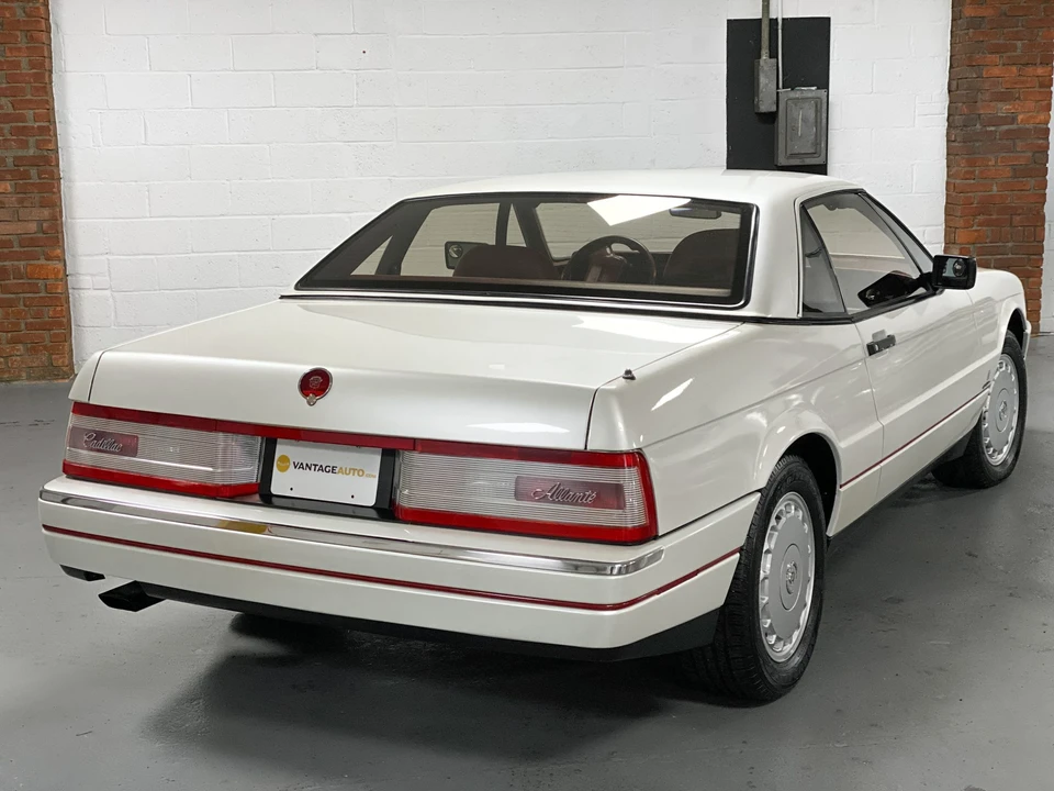 1991 Cadillac Allante - Image 7 of 31