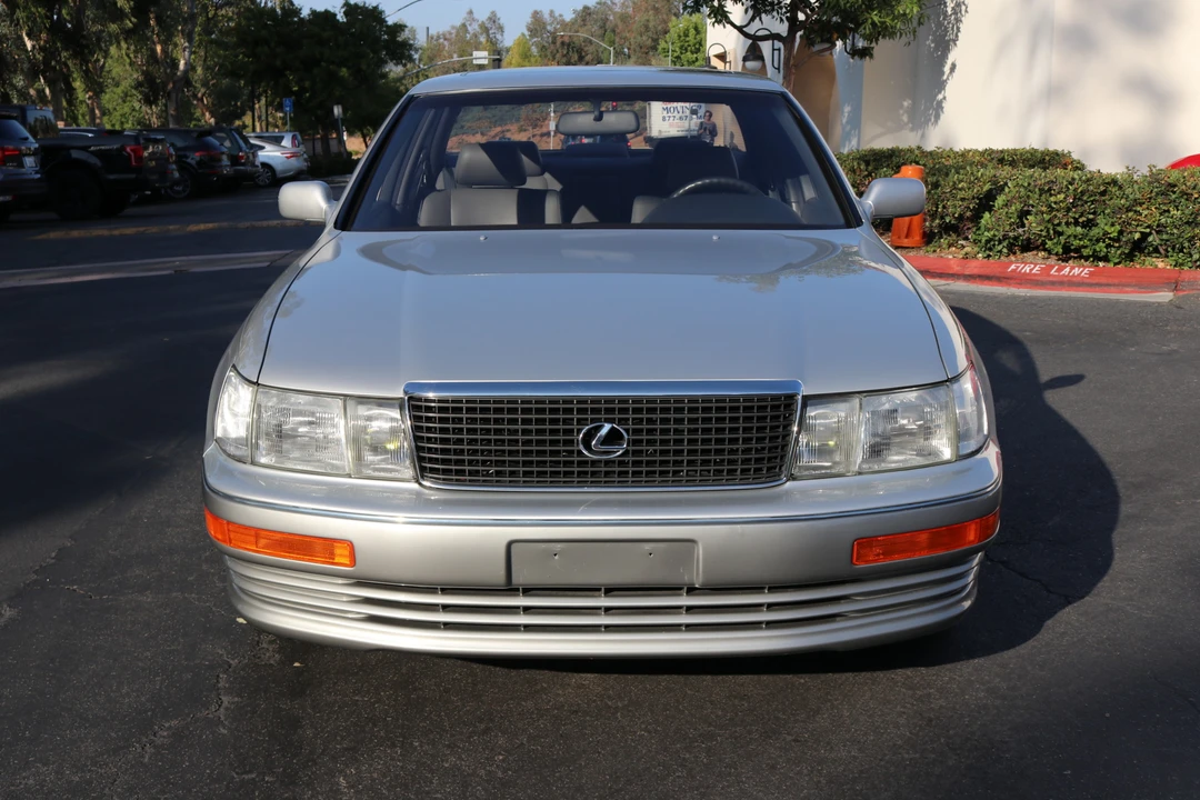 1991 Lexus LS 1st Gen - Image 28 of 31