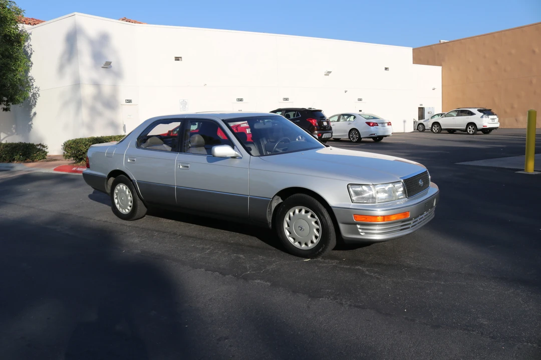 1991 Lexus LS 1st Gen - Image 3 of 31