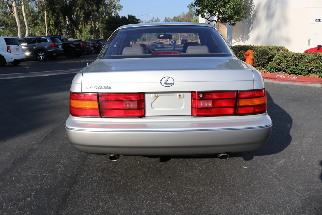 1991 Lexus LS 1st Gen - Image 10 of 31