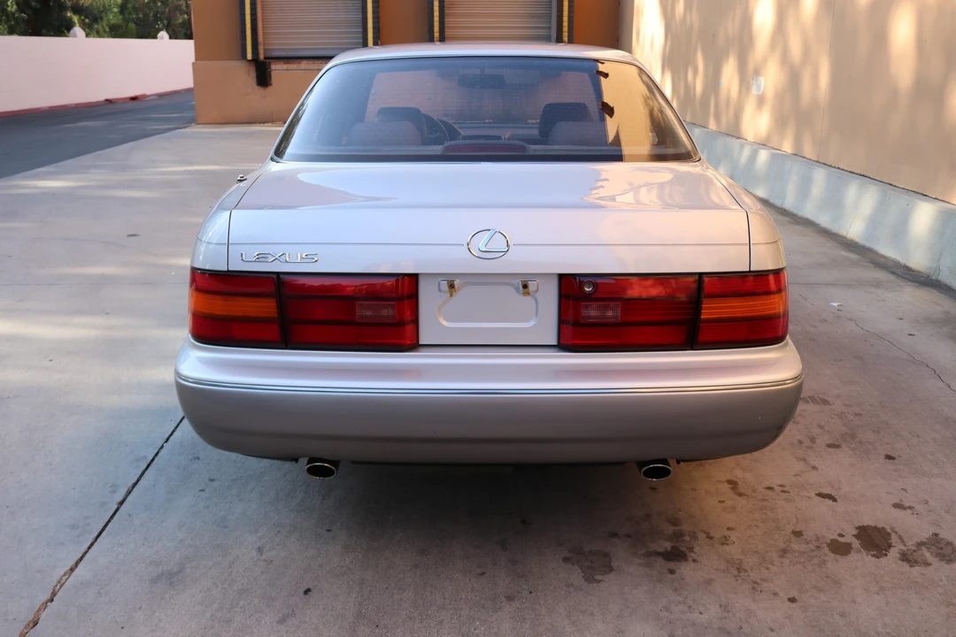 1991 Lexus LS 1st Gen - Image 11 of 31