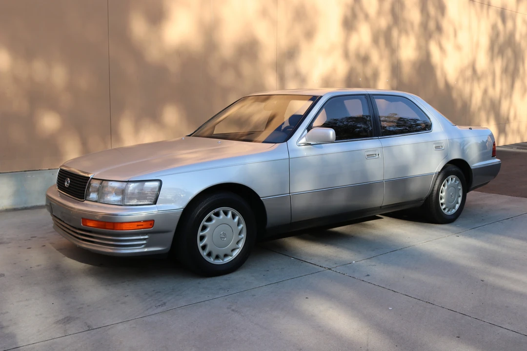 1991 Lexus LS 1st Gen - Image 20 of 31