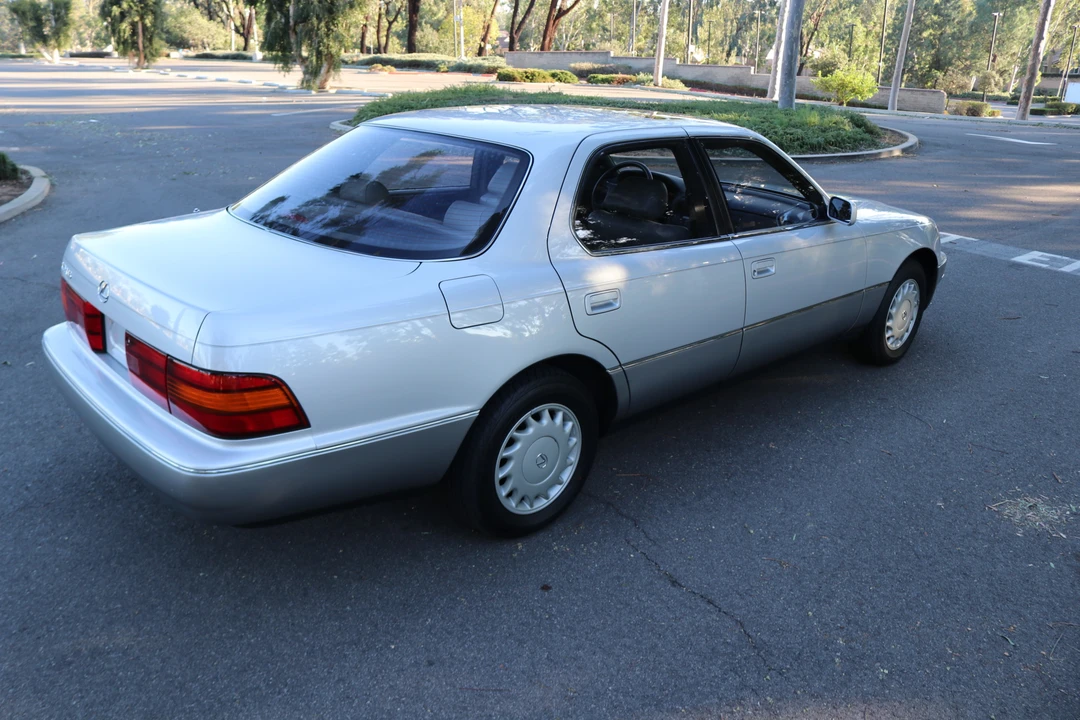 1991 Lexus LS 1st Gen - Image 5 of 31