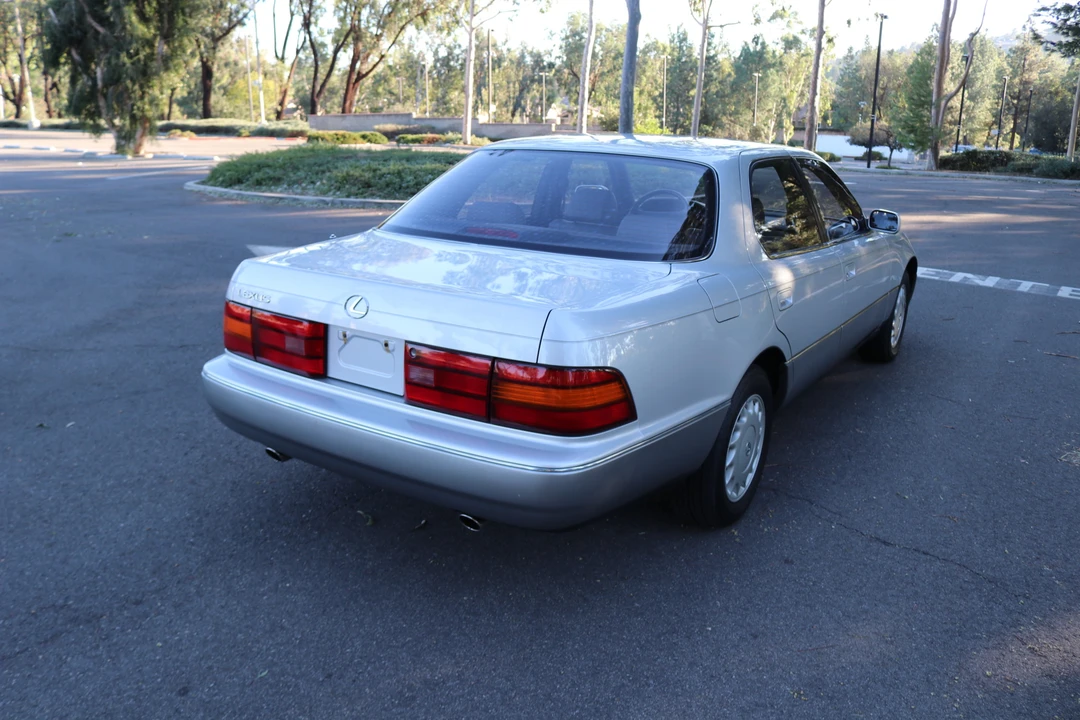 1991 Lexus LS 1st Gen - Image 7 of 31