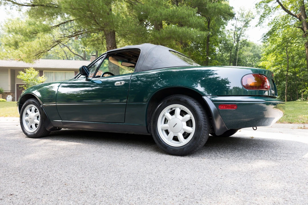 1991 Mazda NA MX-5 Miata - Image 6 of 31
