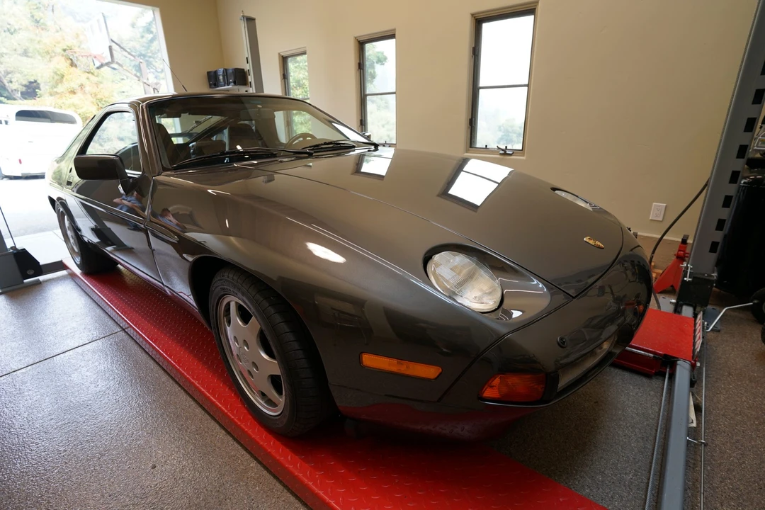 1991 Porsche 928 GT - Image 16 of 31
