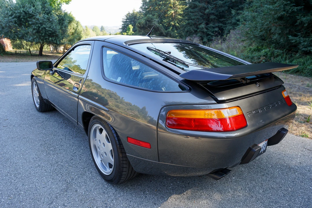 1991 Porsche 928 GT - Image 10 of 31