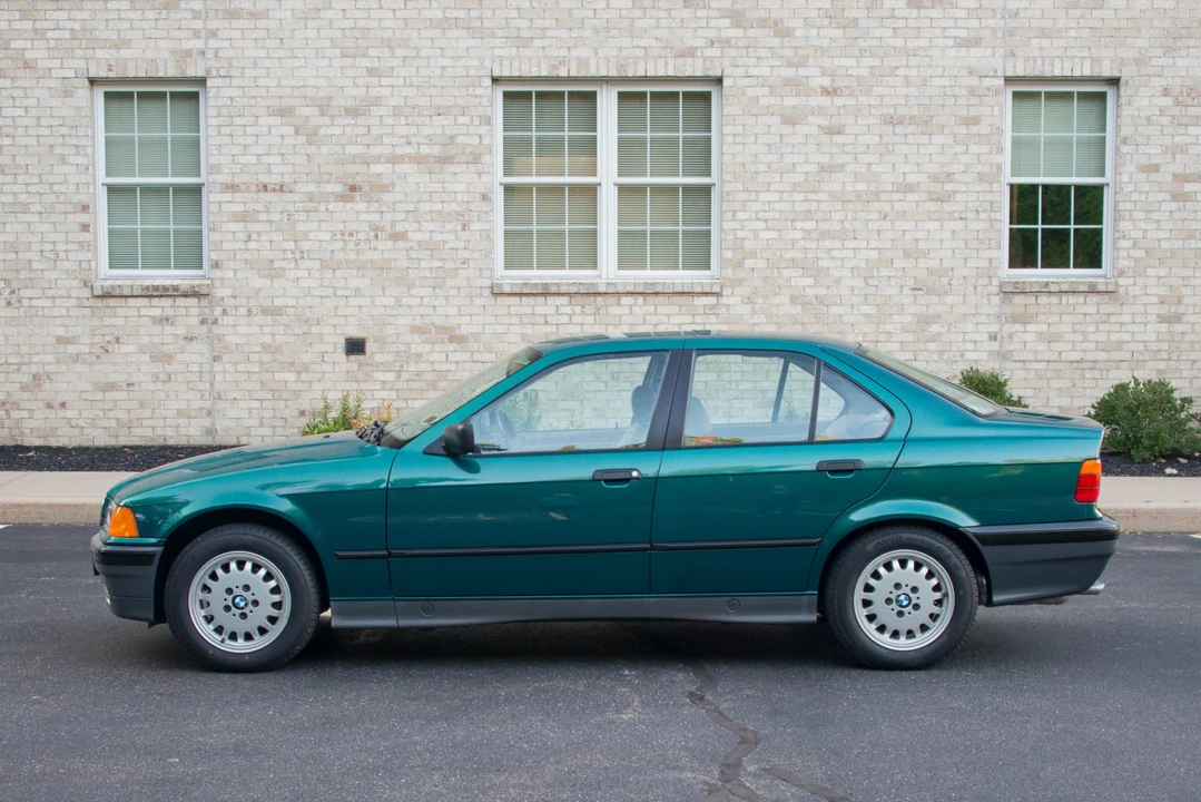 1992 BMW E36 3 Series - Image 11 of 31