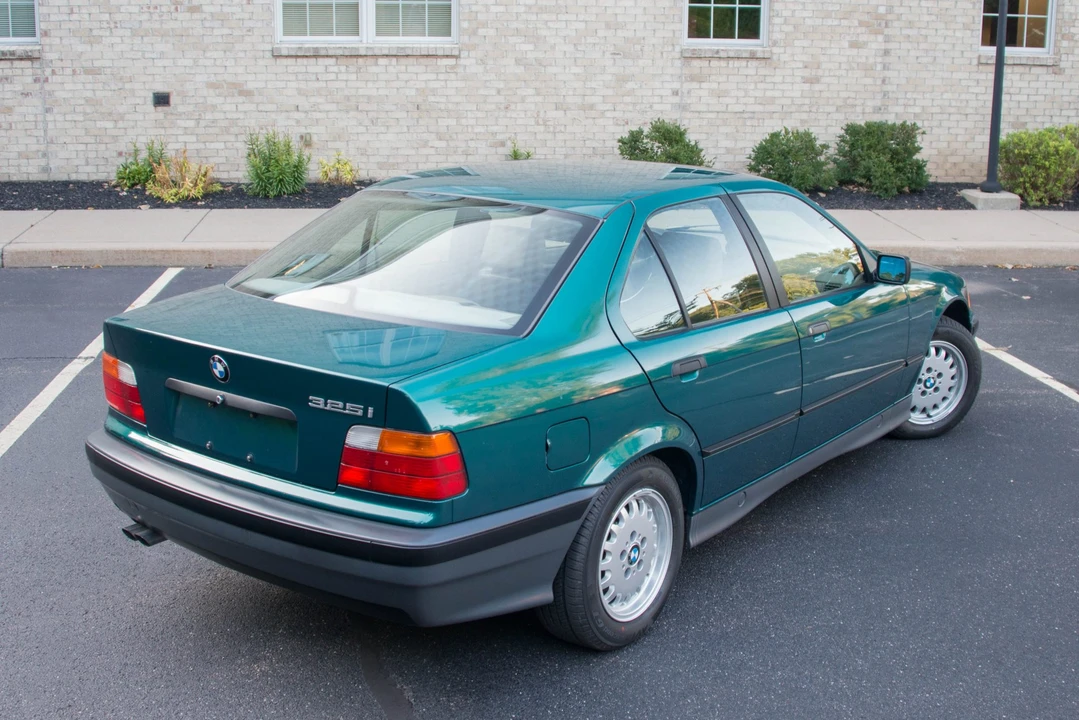 1992 BMW E36 3 Series - Image 19 of 31