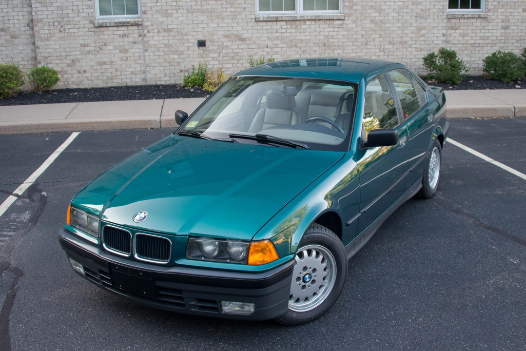 1992 BMW E36 3 Series - Image 7 of 31