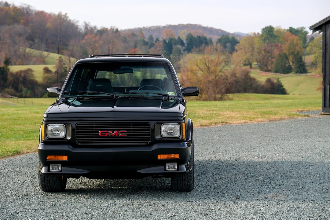 1992 GMC Syclone - Image 4 of 31