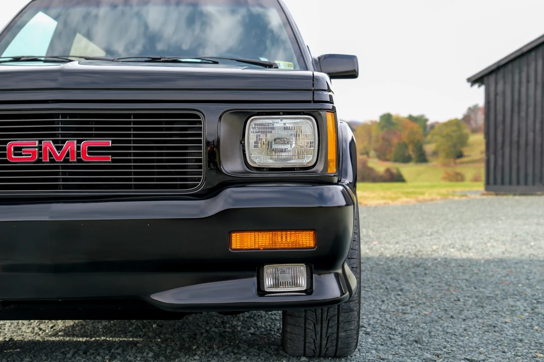 1992 GMC Syclone - Image 31 of 31