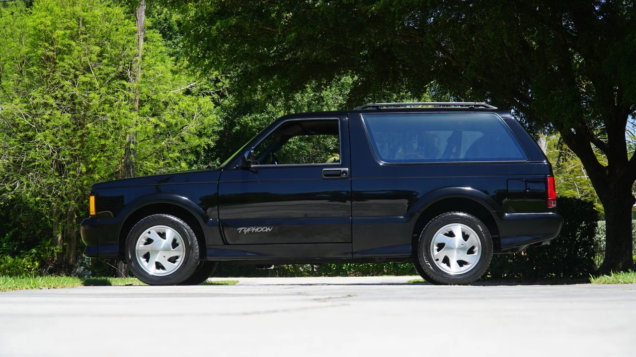 1992 GMC - Image 22 of 31