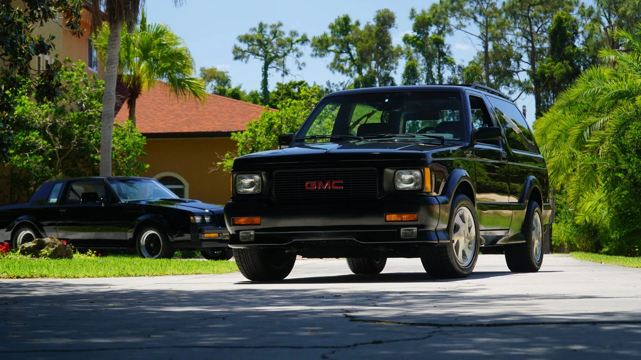 1992 GMC - Image 5 of 31