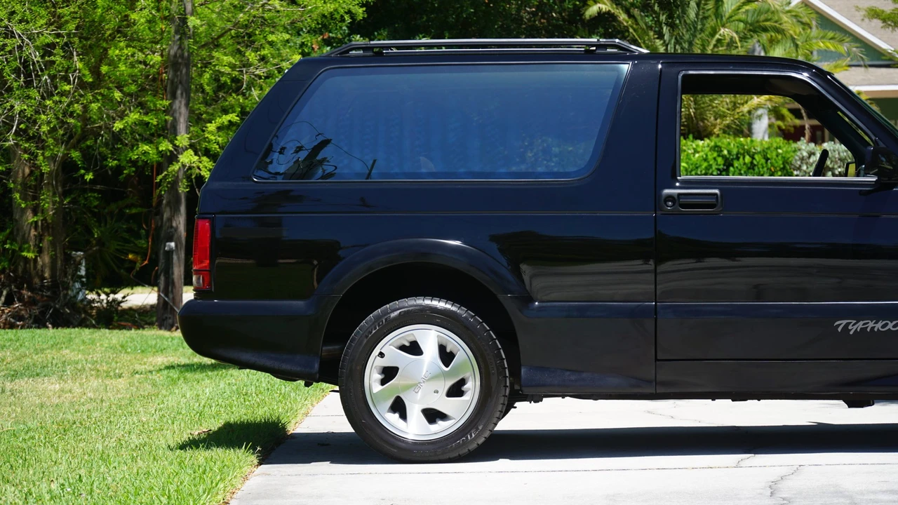 1992 GMC - Image 26 of 31