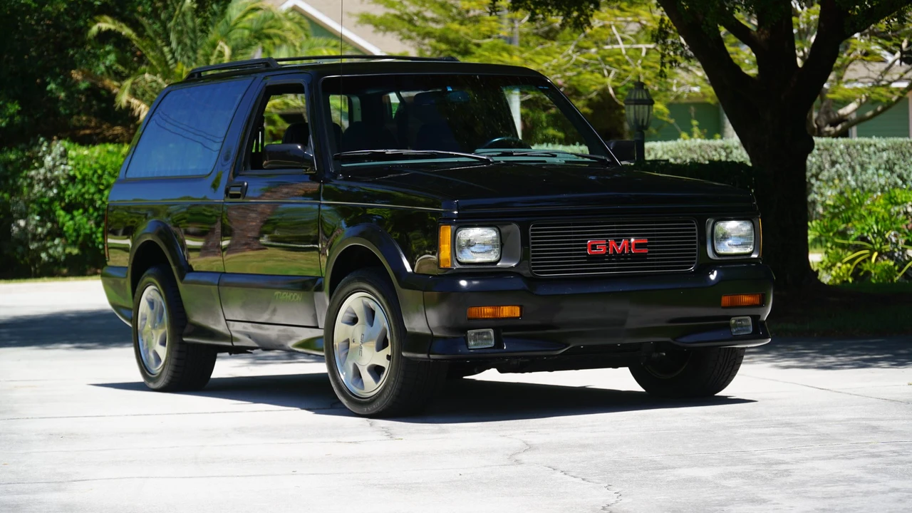 1992 GMC - Image 8 of 31
