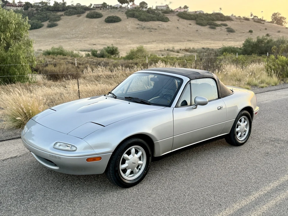 1992 Mazda NA MX-5 Miata - Image 3 of 31