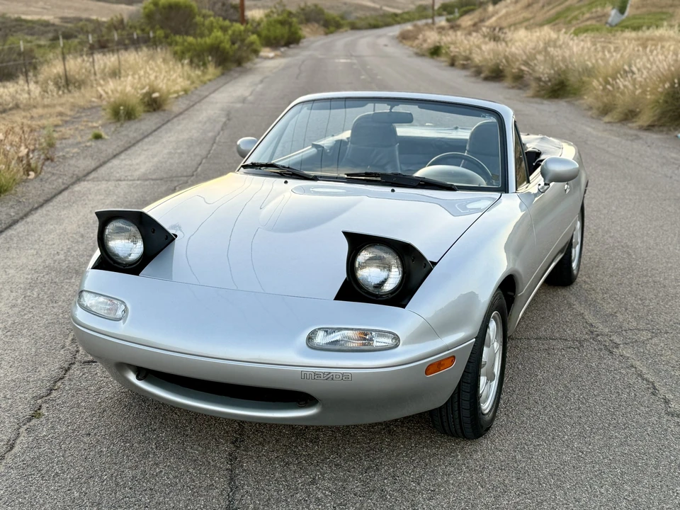 1992 Mazda NA MX-5 Miata - Image 14 of 31
