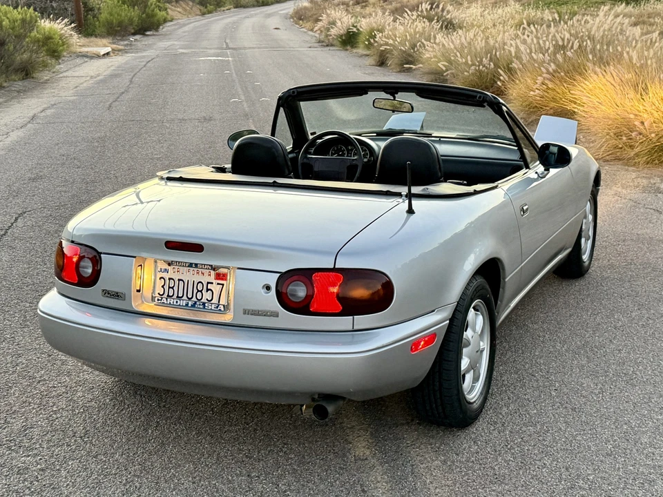 1992 Mazda NA MX-5 Miata - Image 27 of 31