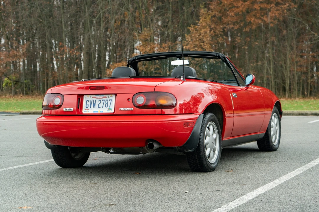 1992 Mazda NA MX-5 Miata - Image 5 of 31