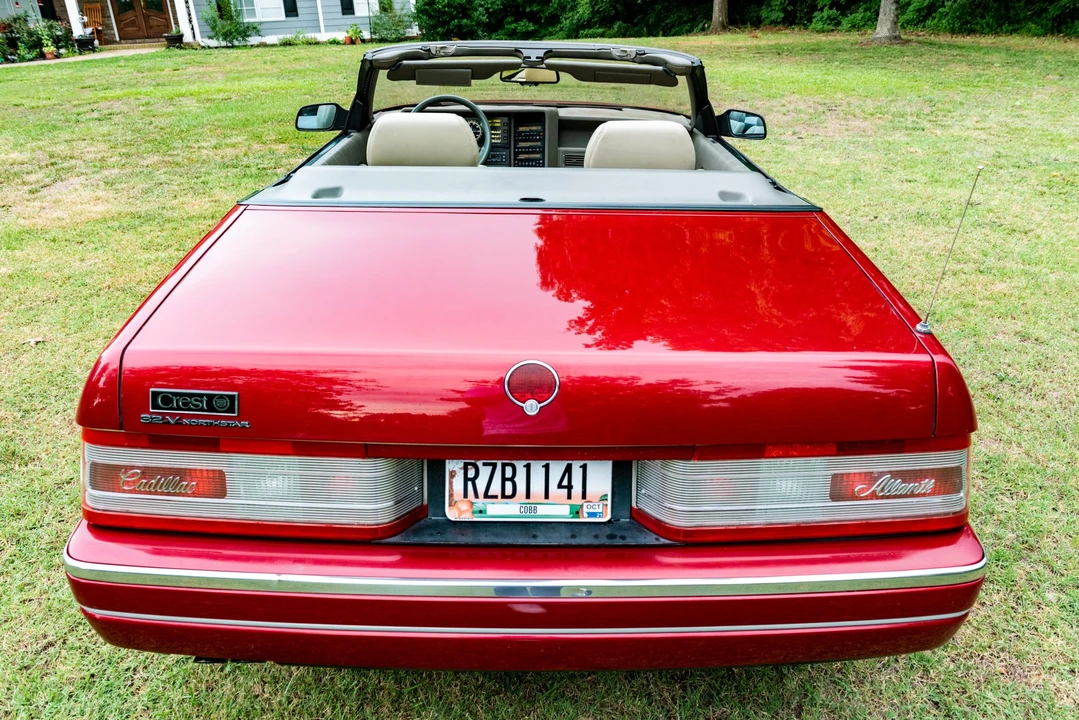 1993 Cadillac Allante - Image 27 of 31