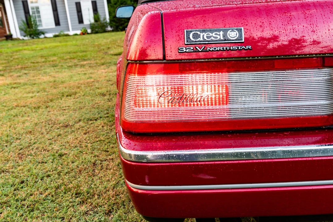 1993 Cadillac Allante - Image 26 of 31