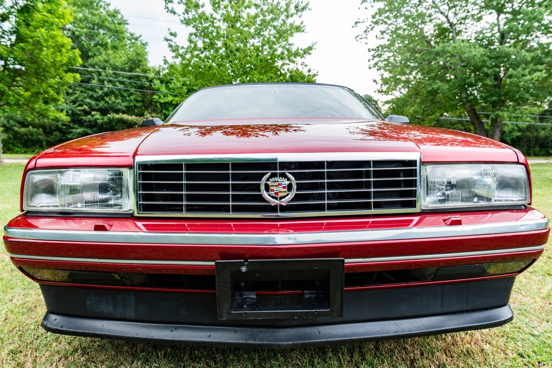 1993 Cadillac Allante - Image 13 of 31