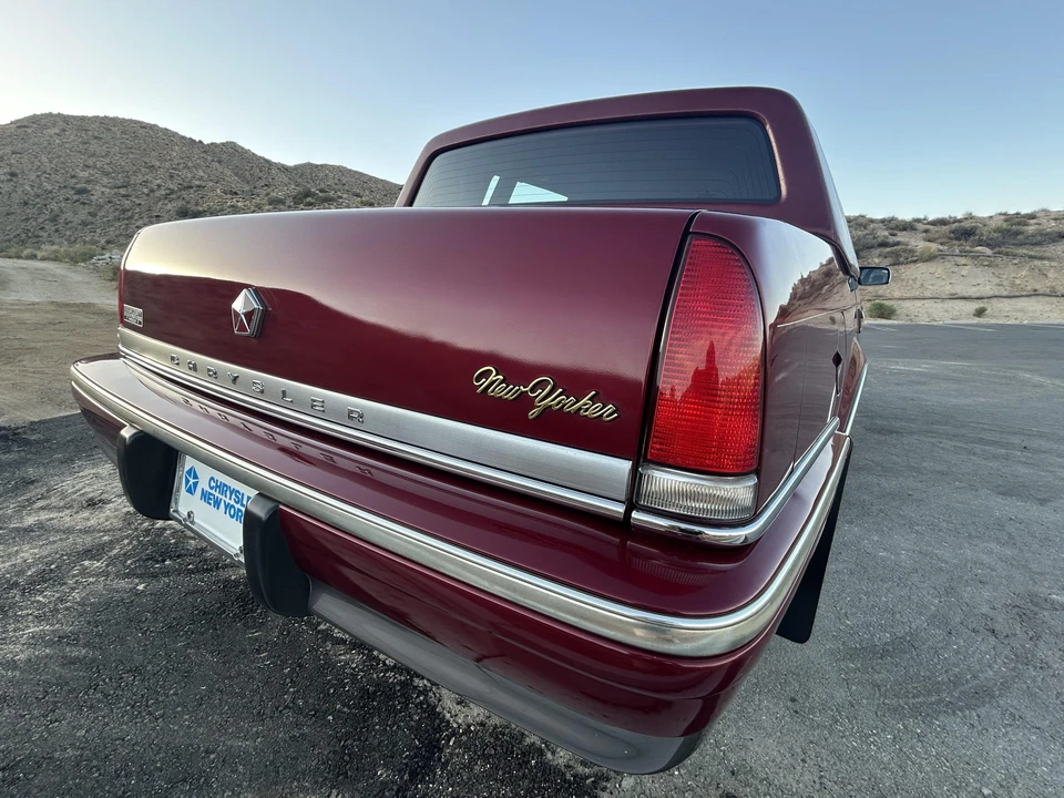 1993 Chrysler New Yorker - Image 31 of 31