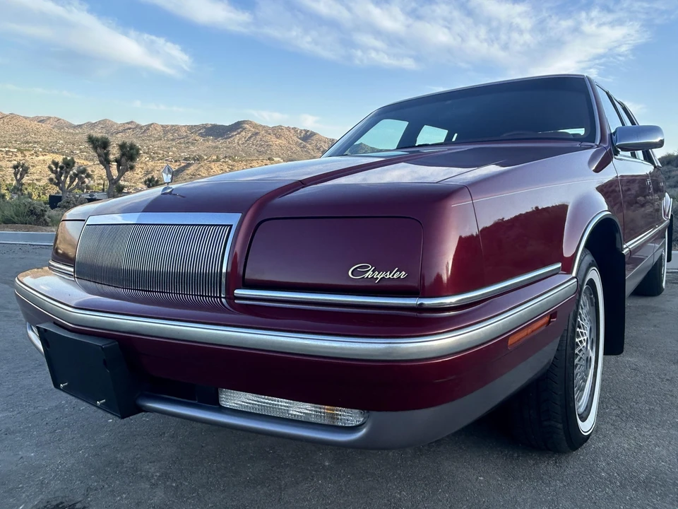 1993 Chrysler New Yorker - Image 22 of 31