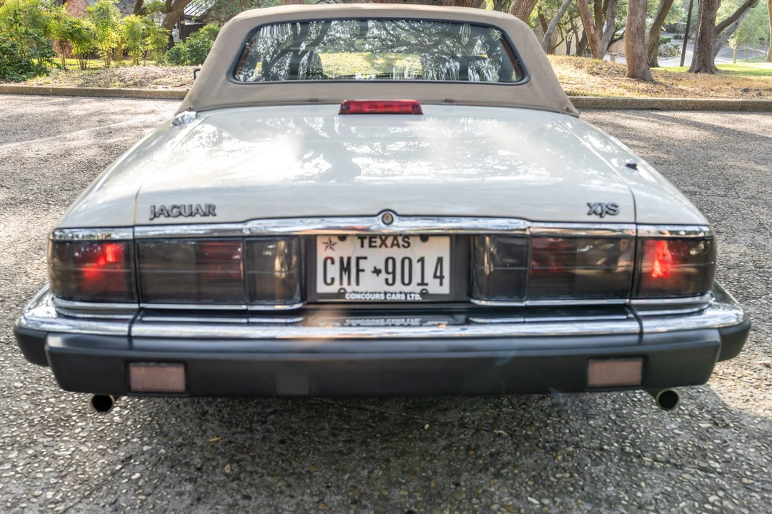 1993 Jaguar XJS Convertible - Image 6 of 31