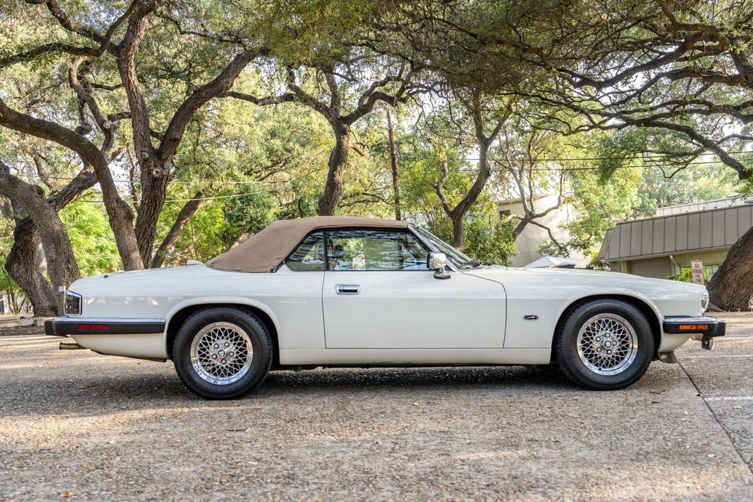 1993 Jaguar XJS Convertible - Image 4 of 31