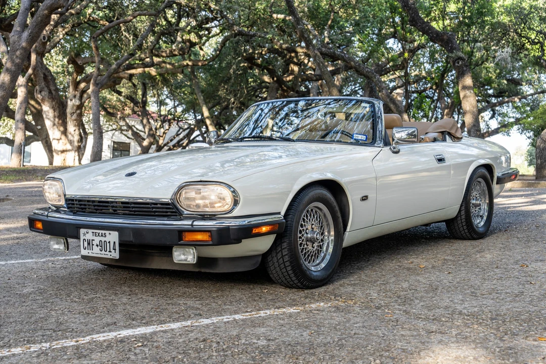 1993 Jaguar XJS Convertible - Image 9 of 31