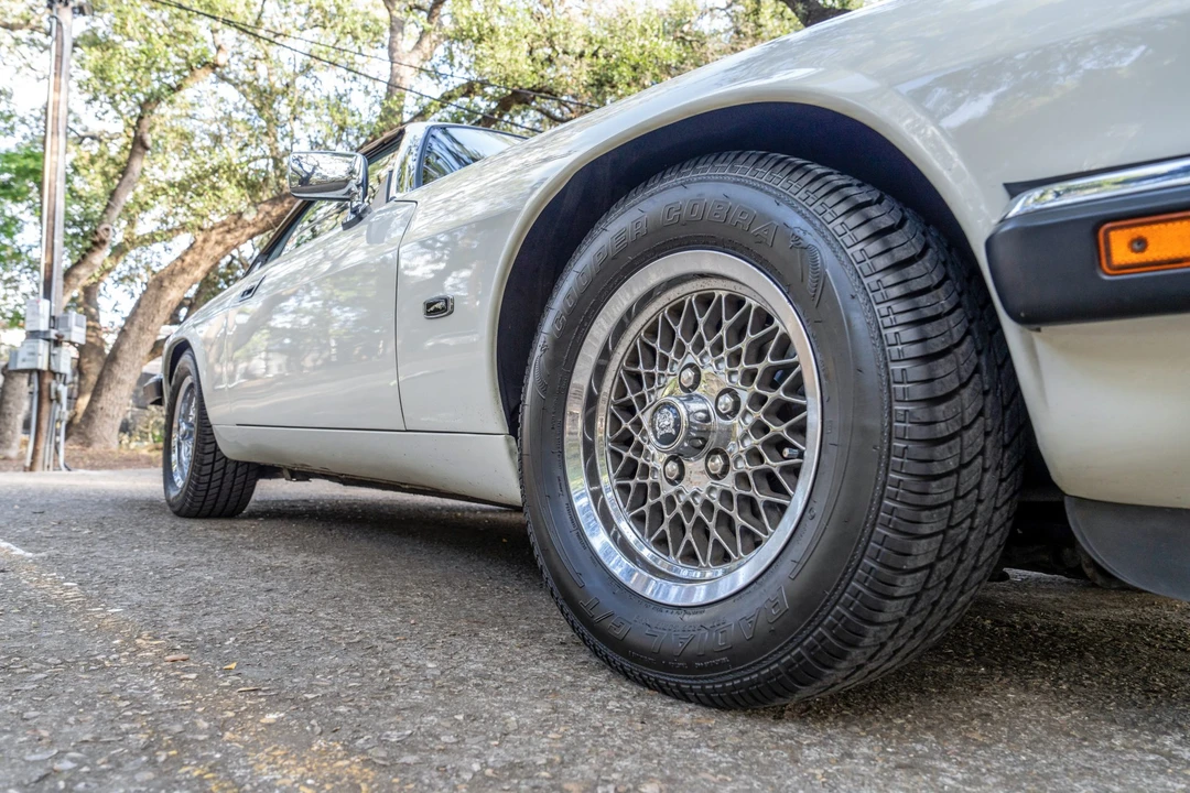 1993 Jaguar XJS Convertible - Image 18 of 31