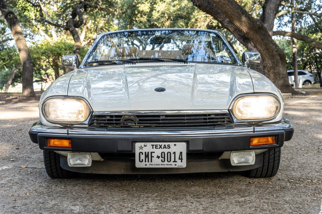 1993 Jaguar XJS Convertible - Image 10 of 31