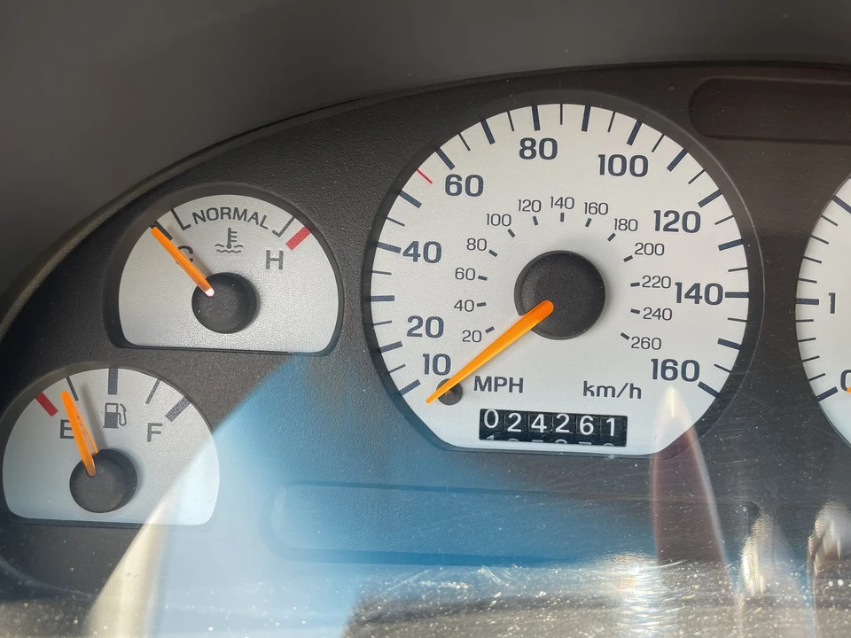 1994 Ford SN95 Mustang Cobra - Image 23 of 31