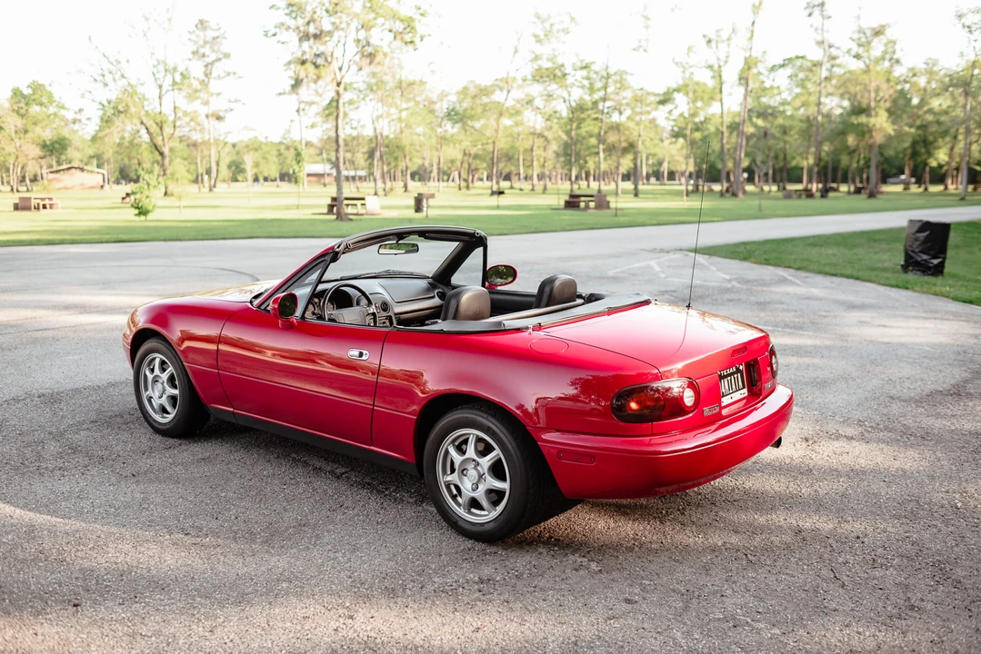 1994 Mazda NA MX-5 Miata - Image 27 of 31