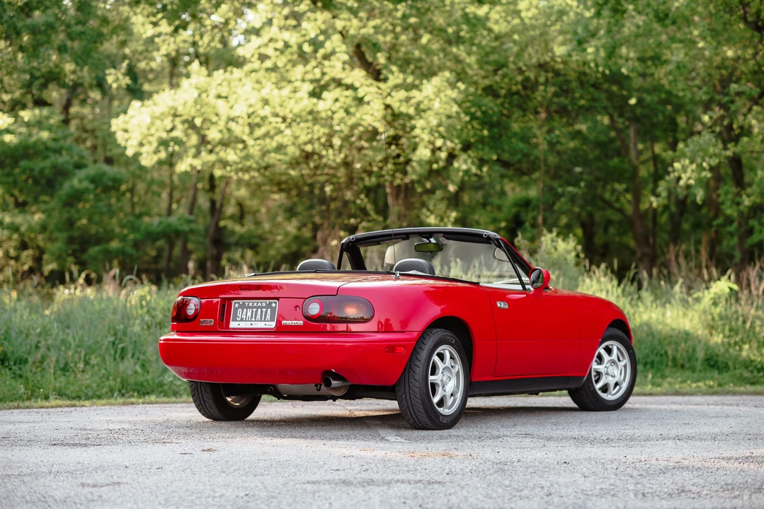 1994 Mazda NA MX-5 Miata - Image 16 of 31