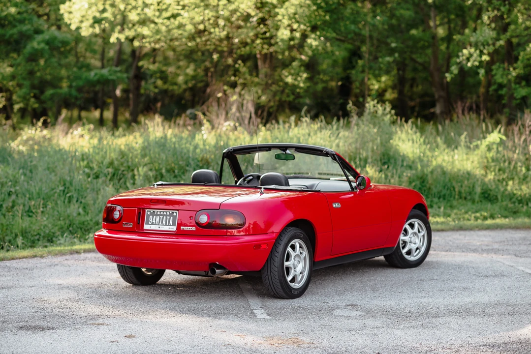 1994 Mazda NA MX-5 Miata - Image 14 of 31
