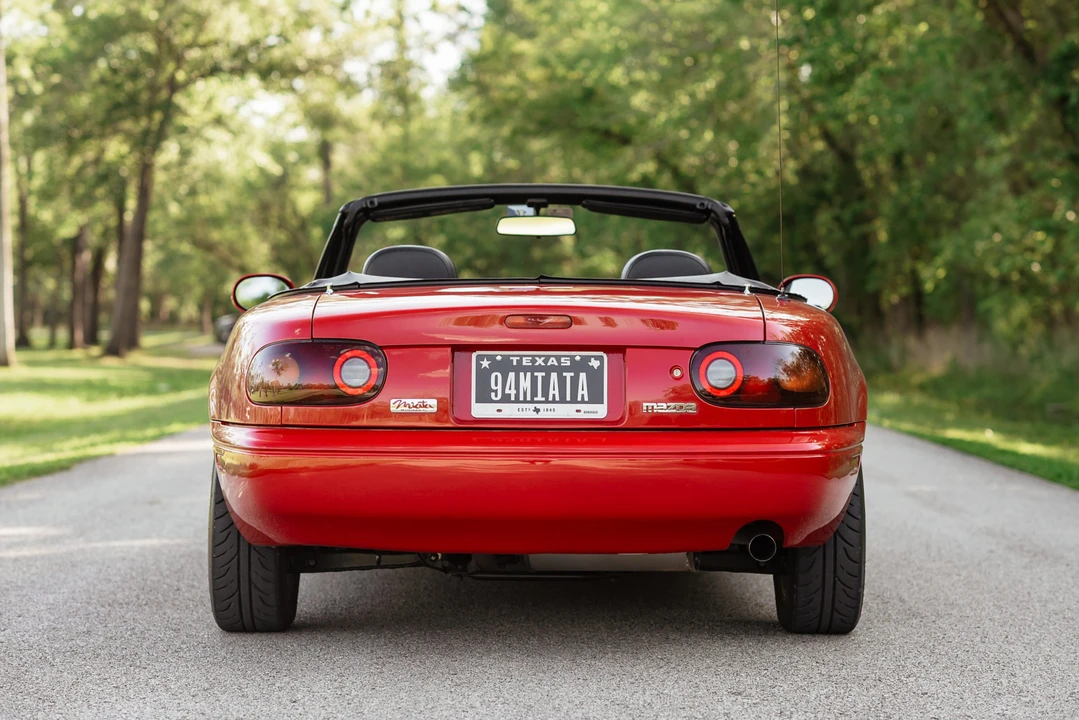 1994 Mazda NA MX-5 Miata - Image 13 of 31