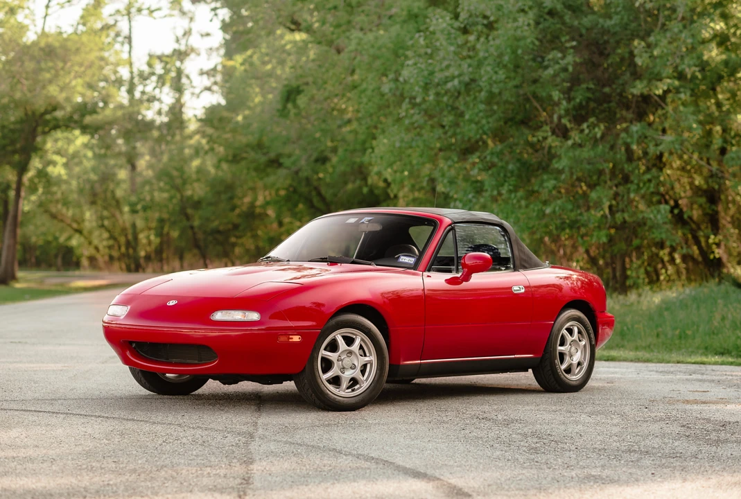 1994 Mazda NA MX-5 Miata - Image 4 of 31