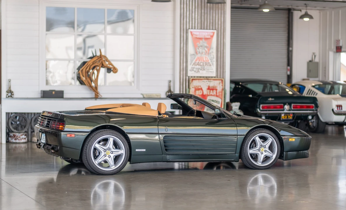 1995 Ferrari 348 Spider - Image 19 of 31