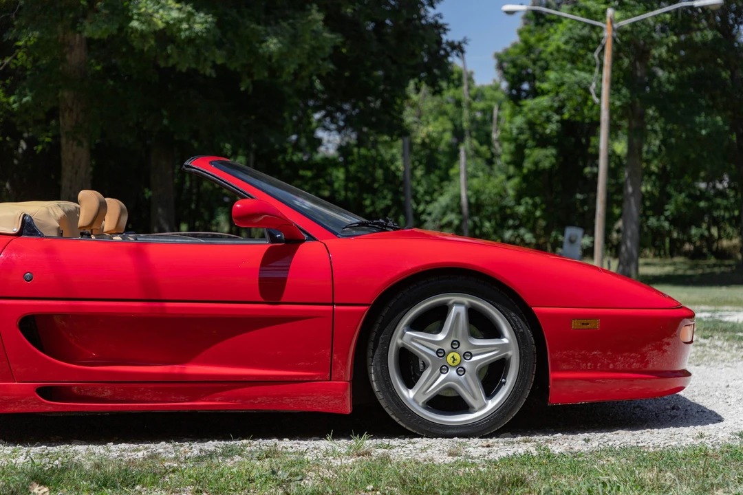 1995 Ferrari F355 Spider - Image 25 of 31
