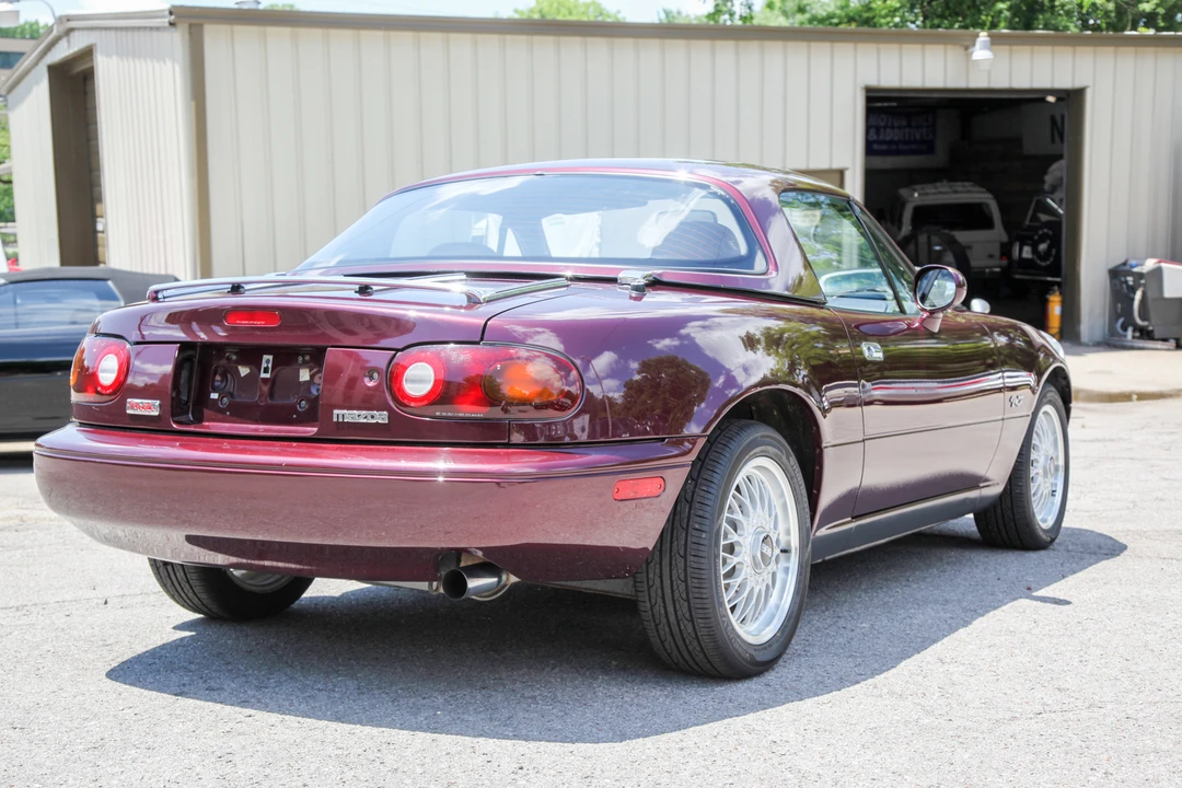 1995 Mazda NA MX-5 Miata - Image 17 of 31