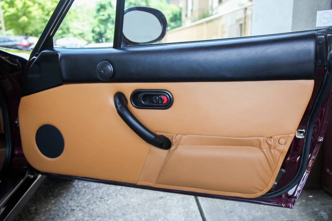 1995 Mazda NA MX-5 Miata - Image 27 of 31