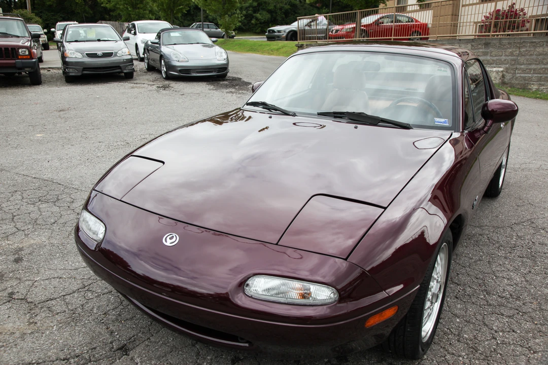 1995 Mazda NA MX-5 Miata - Image 9 of 31