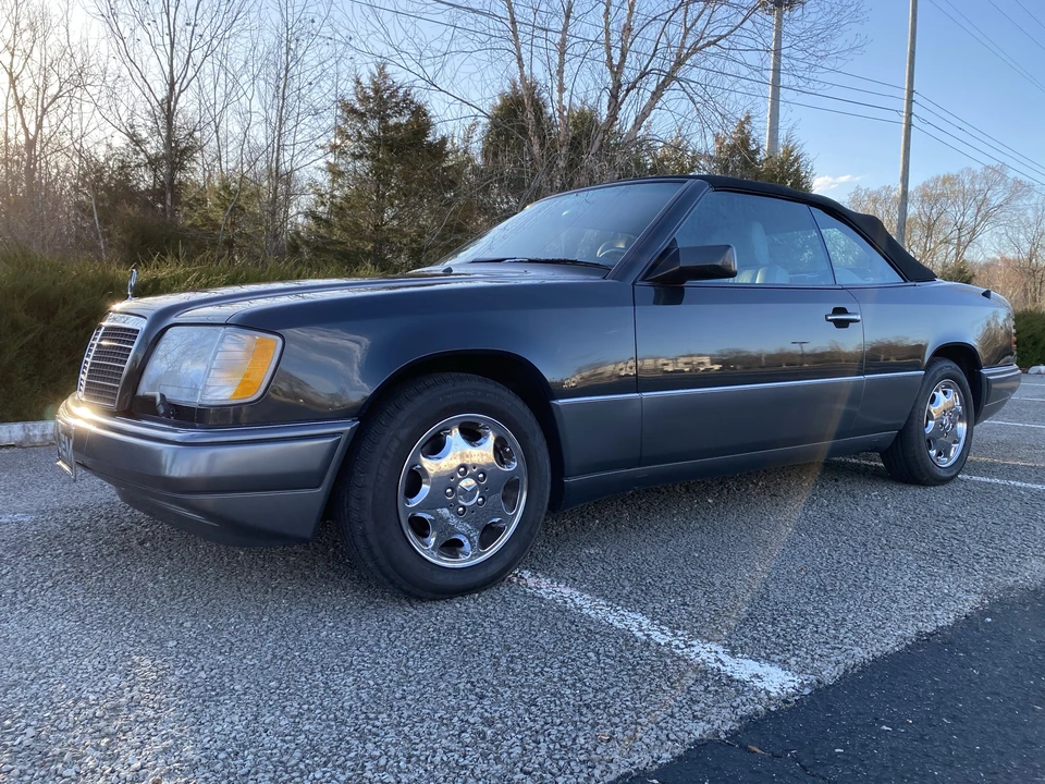 1995 Mercedes-Benz W124 E-Class - Image 3 of 31