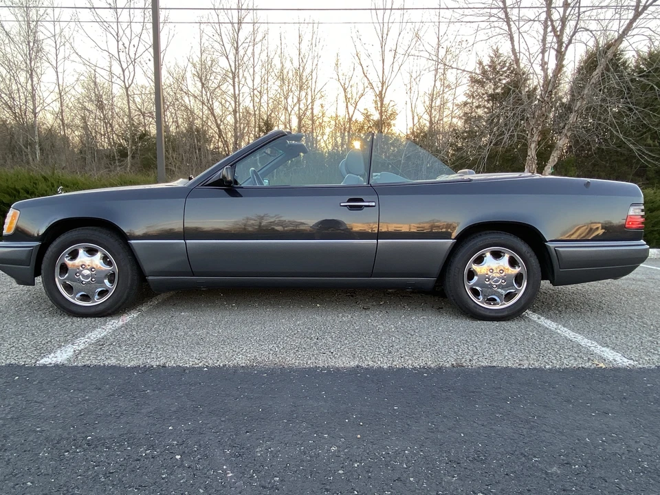 1995 Mercedes-Benz W124 E-Class - Image 12 of 31